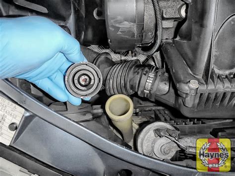 Fiat Punto V Checking Coolant Level Haynes