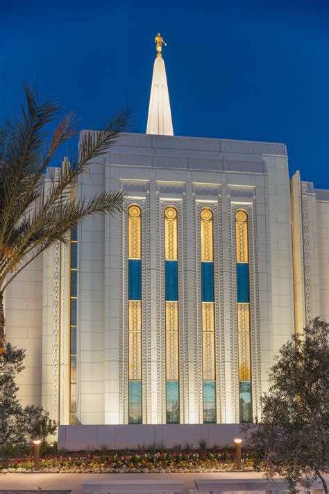 Gilbert Arizona Temple Photograph Gallery | ChurchofJesusChristTemples.org