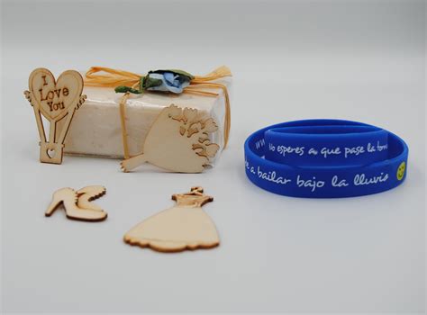 Pulseras solidarias a favor de la investigación de la Esclerosis