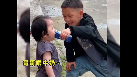 盘点人类幼崽的倒霉瞬间，又心疼又忍不住笑 看一遍笑一遍 人类幼崽翻车现场 人类幼崽迷惑行为大赏 萌娃搞笑日常 Youtube