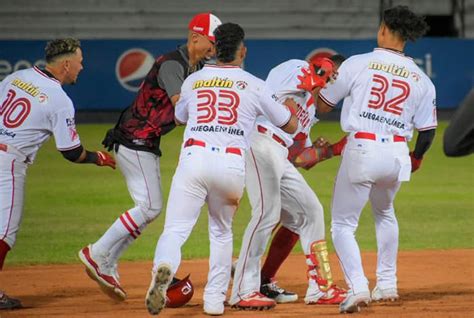 LVBP Cardenales De Lara Gana El Primero De La Doble Tanda 3 2 A Los