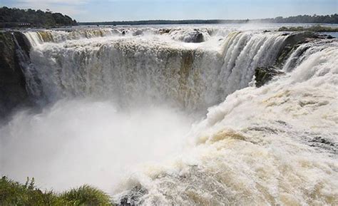 Cataratas del Iguazú - La Garganta del Diablo - Region Litoral