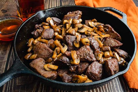 Honey Bourbon Steak Tips Recipe Review By The Hungry Pinner