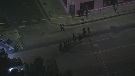 Police Open Fire On Robbery Suspects On Melrose Lapd Ktla