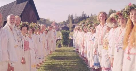 Review Midsommar Girls At Films