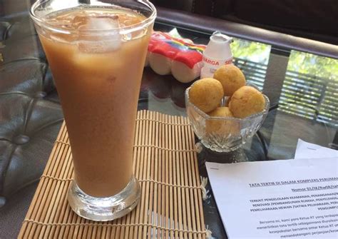 Resep Ice Yakult Tea Oleh Firda Home Cookpad