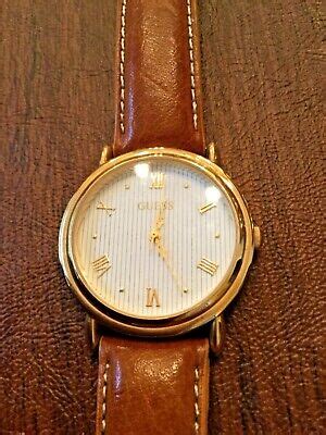 Vintage Guess Watch Leather Band Gold Tone Round Case Japan