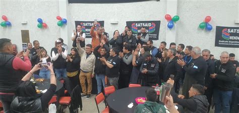 MENDOZA LOS TRABAJADORES DE LA SECCIONAL FESTEJARON JUNTOS EL 12 DE