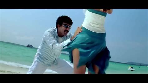 Upskirt Ileana Dcruz Hot HD XNXX