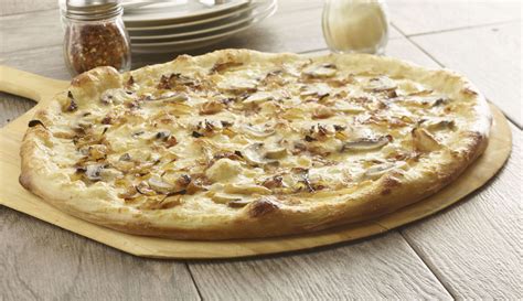 Mushroom And Caramelized Onion Pizza Recipe Grande Cheese