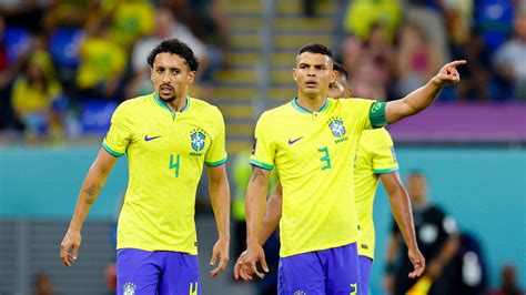 Coupe Du Monde Marquinhos Thiago Silva Heureux Ensemble Et Unis