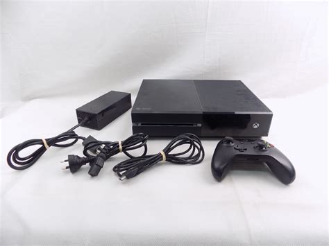 Xbox One 1TB Console With Controller And Cables - Tested, Works ...