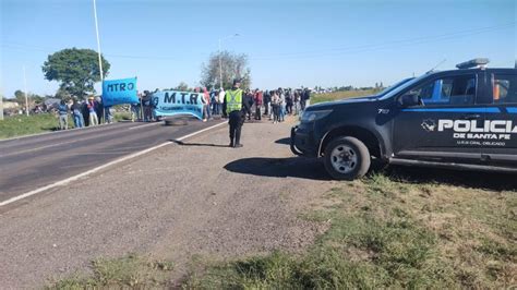 EL CONDUCTOR DE LA CAMIONETA QUE EL MTR LE ROMPIÓ EL VIDRIO HIZO LA