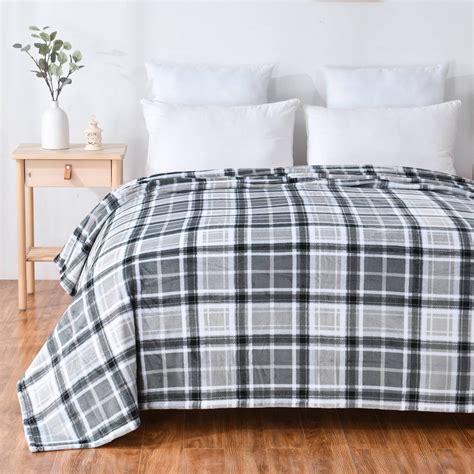 Mainstays Super Soft Gray Plaid Polyester Plush Blanket Full Queen 90 X90 Suitable For Adult