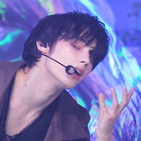 Txt Hueningkai Icon Cute Gay Couples Txt Cute Celebrity Guys