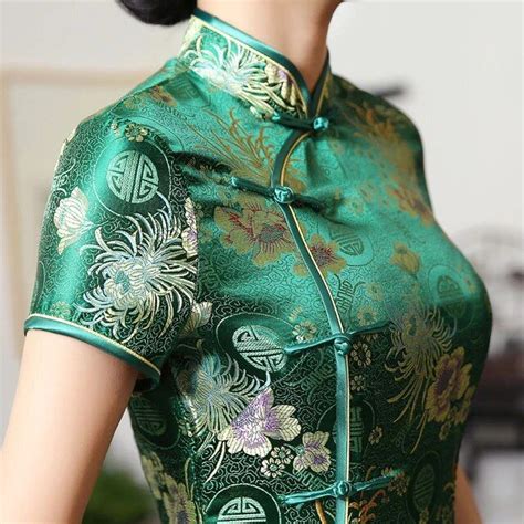 Vestido Cheongsam chino clásico de rayón verde para mujer manga corta