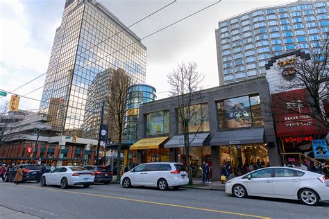 Iconic Streets In Canada The Canadian Encyclopedia