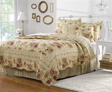 Greenland Home Antique Rose Quilt Set Fullqueen 5 Piece Ecru Full