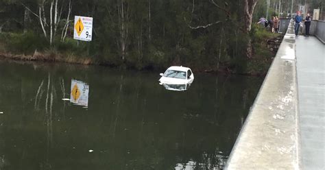 Car Veers Off Highway Lands In Lake Tabourie Milton Ulladulla Times