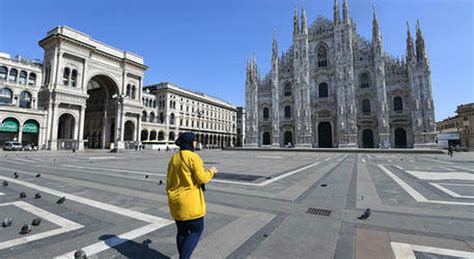 Covid In Italia Lockdown Alla Francese Scuole Negozi Regioni Le