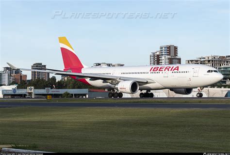 EC MKI Iberia Airbus A330 202 Photo By Juan Manuel Galvez Vassaux ID