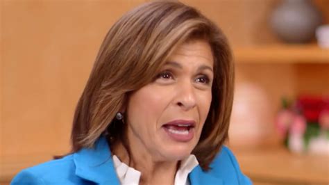 Todays Hoda Kotb Looks Emotional As She Makes Surprise Appearance On