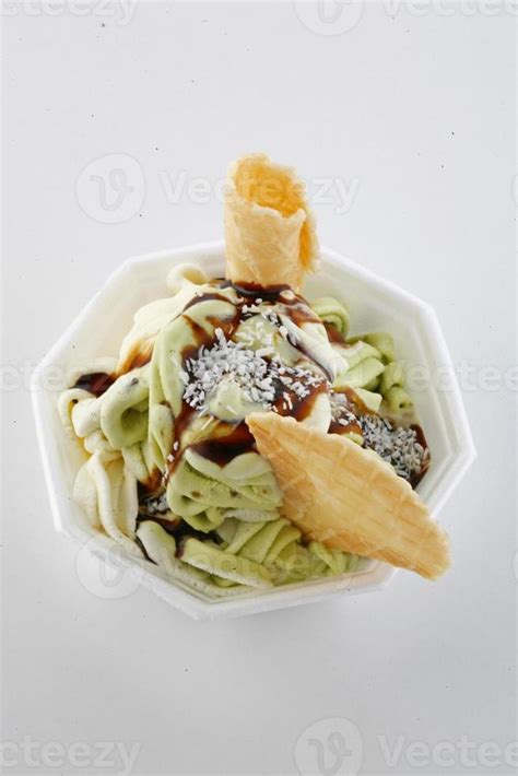 italian-food ice cream 11580383 Stock Photo at Vecteezy