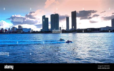 The beautiful skyline of Miami Downtown Stock Photo - Alamy