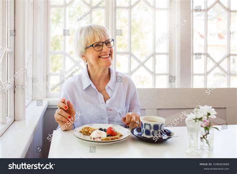people eating breakfast restaurant images stock