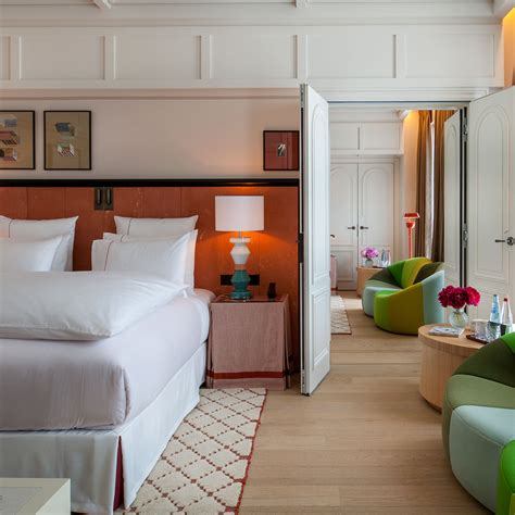 Tablet Hotels – The 10 Best Boutique Hotels in Paris