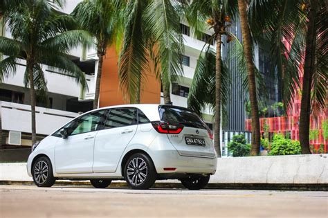 2021 HONDA JAZZ HYBRID REVIEW: Going that extra mile | AutoApp SG