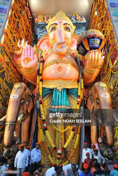 36 Khairatabad Ganesh Photos And High Res Pictures Getty Images