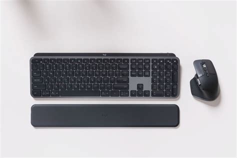 Logitech Introduces The MX Master 3S For Business And MX Keys Combo For