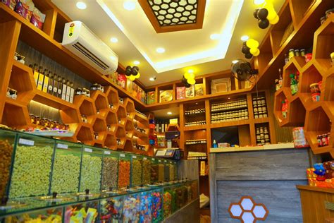 Bee Tale Honey - VALANCHERY