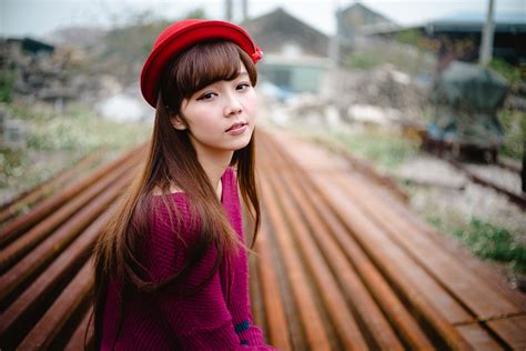 Wallpaper Model Red Asian Hat Dress Fashion Sony Spring