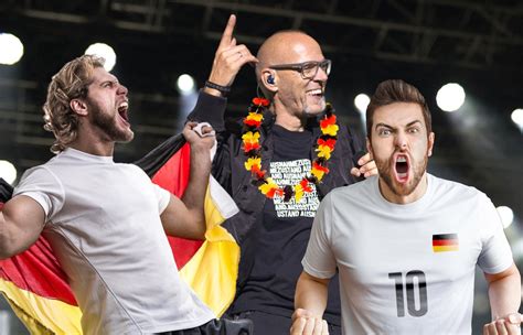 Fanta 4 singen den WM Song für deutsche Nationalelf