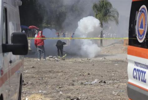 Ni O Pierde Mano Tras Explosi N De Cohete Durante Celebraci N En Celaya