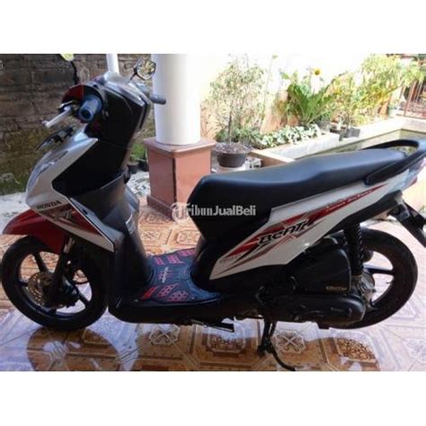 Honda Beat Injeksi Esp Th Merah Putih Mulus Normal Barang Terawat