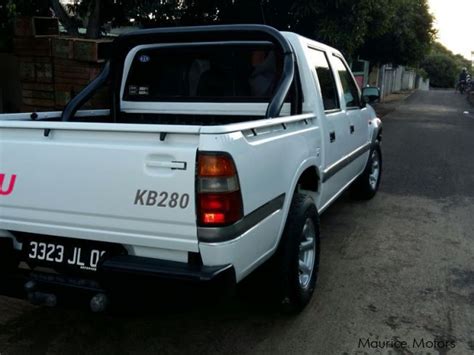 Used Isuzu KB 280 | 2000 KB 280 for sale | Plaine des papayes Isuzu KB ...