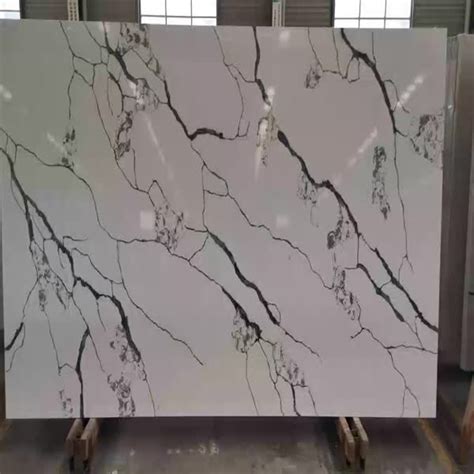 China White Calacatta Quartz Stone Slab With Black Veins From China