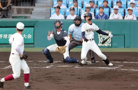 【甲子園】大社、早実から初回に先取点 5番・下条心之介が右前タイムリー スポーツ報知