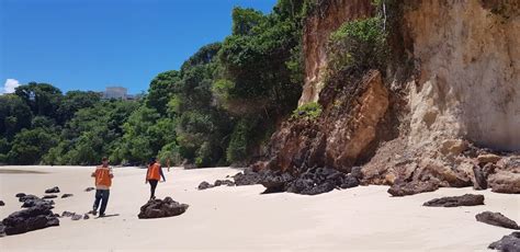 Fal Sias De Praias De Parnamirim T M Alto Risco De Desmoronamento Diz