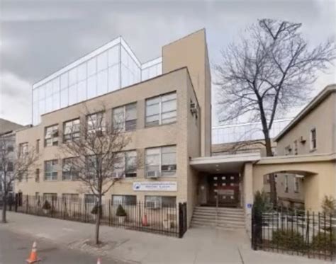 Plans To Add A Floor To An Astoria Middle School Gets Thumbs Up From