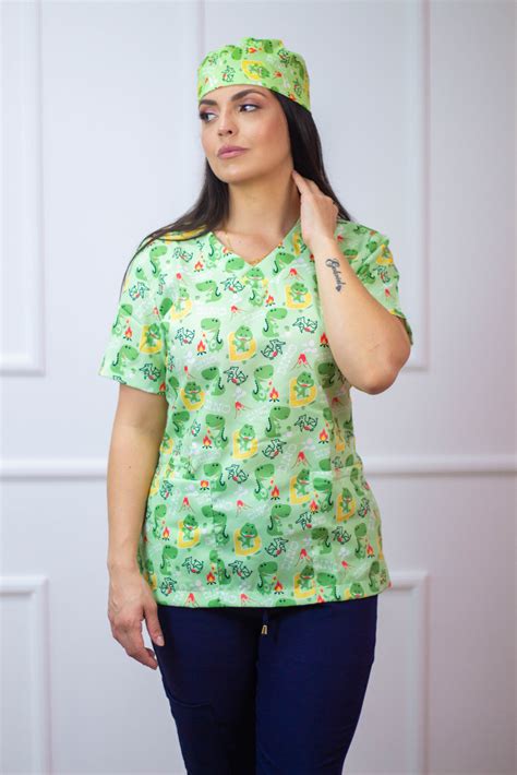 Blusa Scrub De Pijama Cir Rgico Estampado Unissex Dino Purobranco