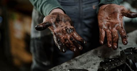 A Person With Greasy Hands · Free Stock Photo