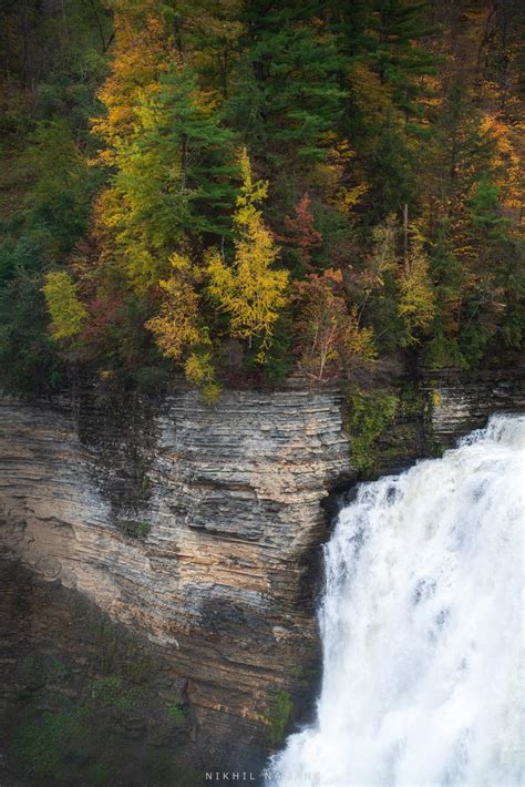 Fall colors in Letchworth State Park! [photo] : r/Rochester