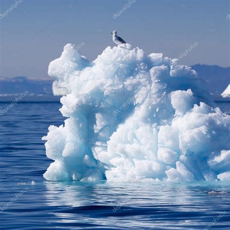 Huge icebergs of polar regions — Stock Photo © Denis Burdin #120354964