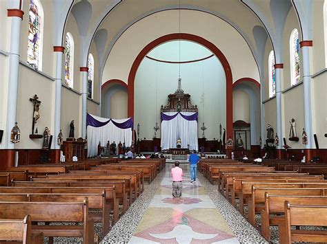 Archivo Iglesia de Nuestra Señora del Rosario Aranzazu interior