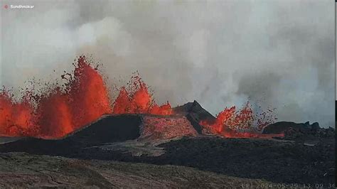 Iceland Volcano Erupts For Fifth Time Since December World News Sky News