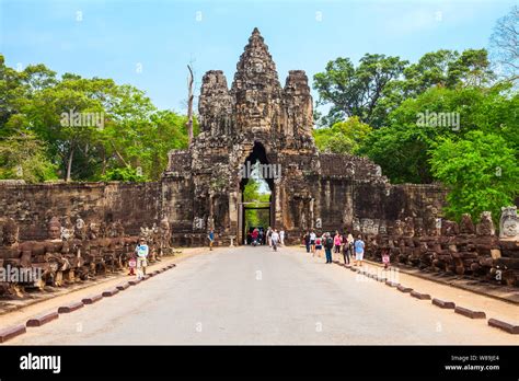 SIEM REAP, CAMBODIA - MARCH 23, 2018: Entrance gate of Bayon Temple ...